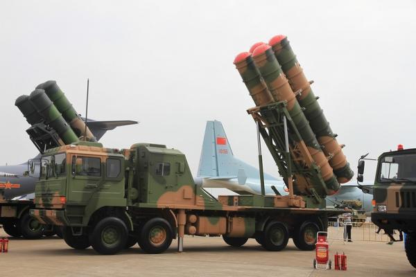 Китай демонстративно доставил в Сербию свои системы ПВО (ФОТО) 5