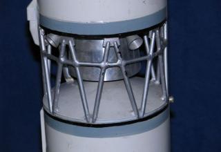 Вид элемента конструкции макета ракеты космического назначения 