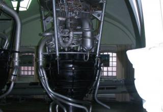 Макет жидкостного ракетного двигателя РД-101 (8Ж-38) от баллистической ракеты Р-2
