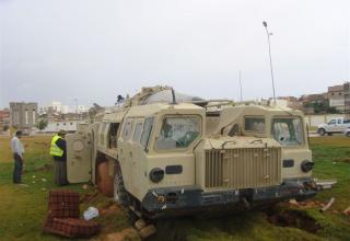 22.02.2011г. г.Бенгази Ливийская армия захватила пусковую установку 9П117 ОТРК 9К72 