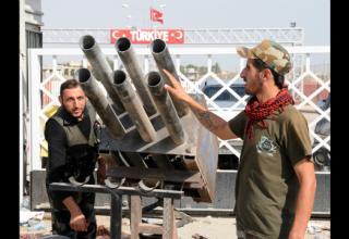 Самодельная ракетная установка.http://edition.cnn.com/2012/10/05/world/meast/syria-turkey-weapons-explainer/index.html?hpt=hp_c1