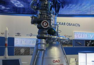 Макет ракетного двигателя НК-33. ©С.В.Гуров (Россия, г.Тула)