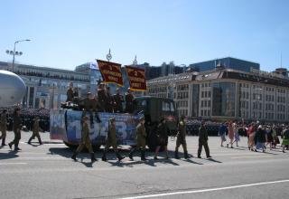 Военный парад. Площадь Ленина. ©С.В. Гуров (Россия, г.Тула).