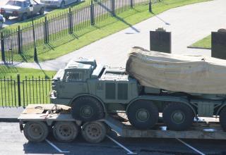 БМ 9П140 перед транспортировкой в войсковую часть. 21.09.2015 г. ©С.В. Гуров (Россия, г.Тула).