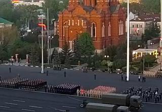 Вечерняя репетиция Парада Победы в ознаменование 79-й годовщины Победы в Великой Отечественной войне (1941-1945 годов) в Городе-Герое Туле