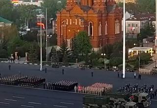 Вечерняя репетиция Парада Победы в ознаменование 79-й годовщины Победы в Великой Отечественной войне (1941-1945 годов) в Городе-Герое Туле