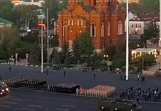 Вечерняя репетиция Парада Победы в ознаменование 79-й годовщины Победы в Великой Отечественной войне (1941-1945 годов) в Городе-Герое Туле